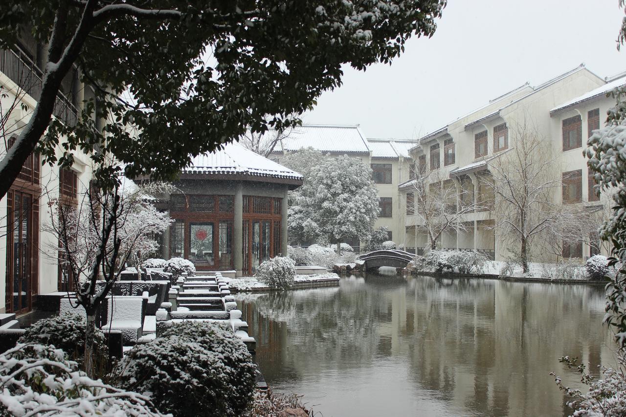 Radisson Blu Resort Wetland Park Wuxi  Exterior foto